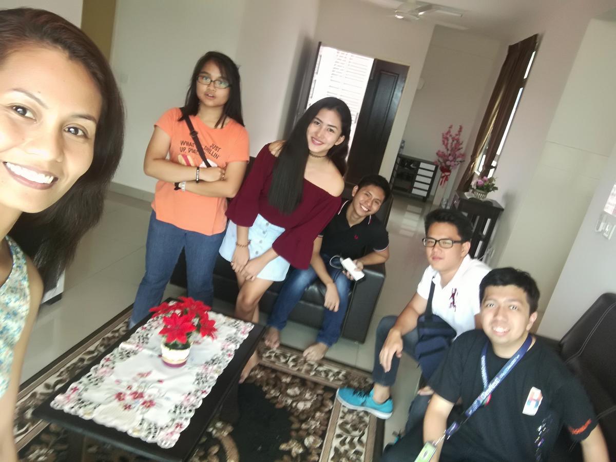 Hits Homestay بيان ليباس المظهر الخارجي الصورة